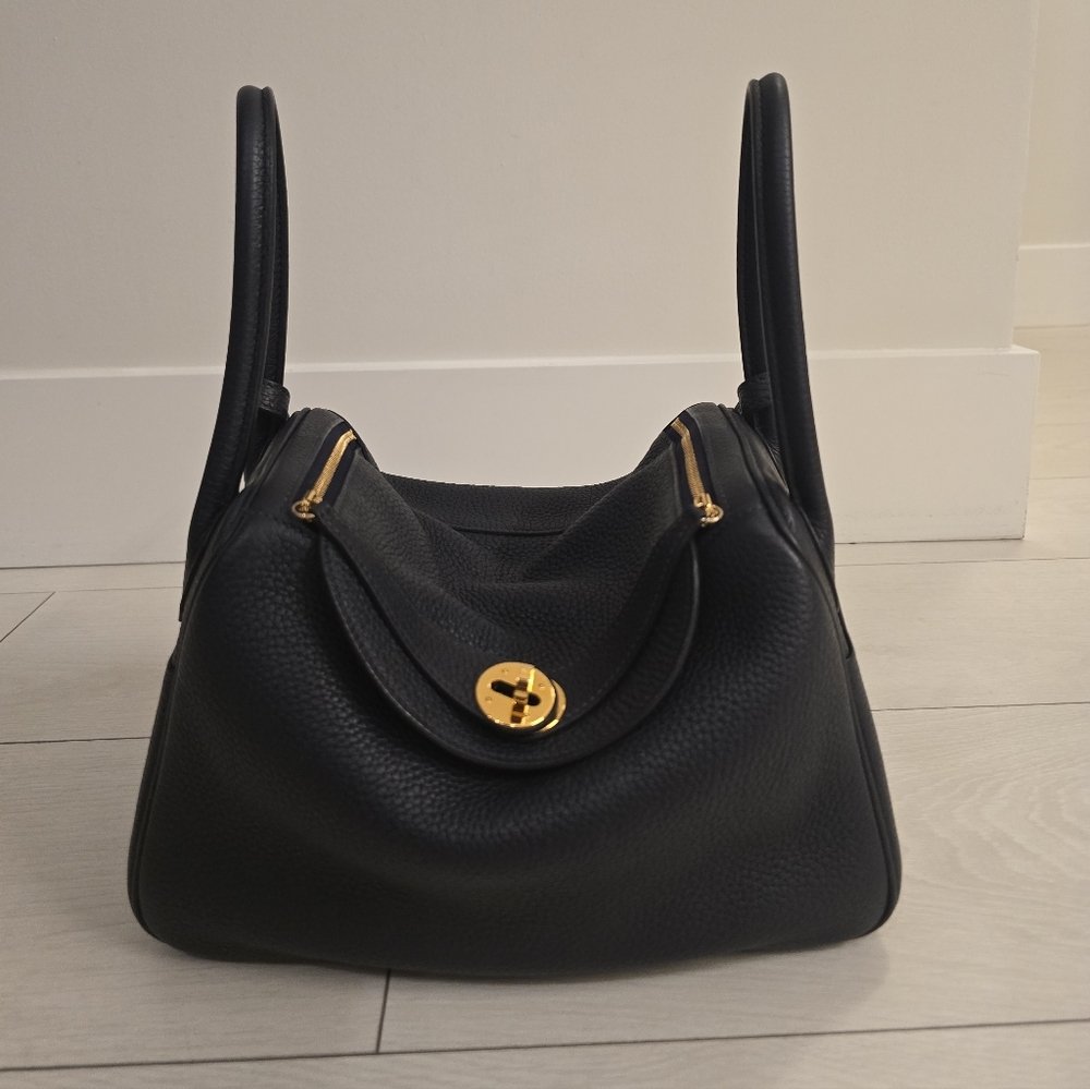 [SOLD] Hermes Bleu Nuit 26 Lindy